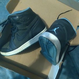 Meet your Posher, Calvin